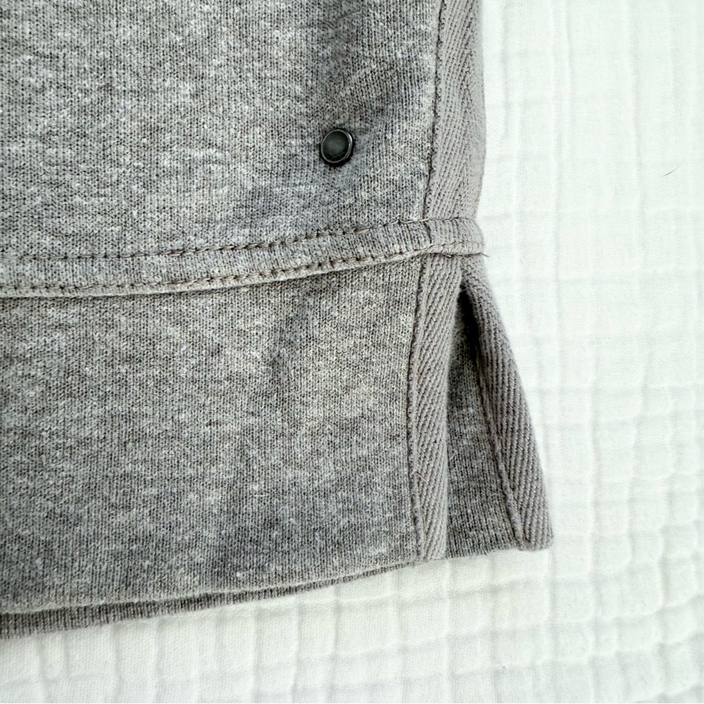 Prana gray hoodie sweatshirt size XL -Cropped with shorter long sleeves - Picture 7 of 15
